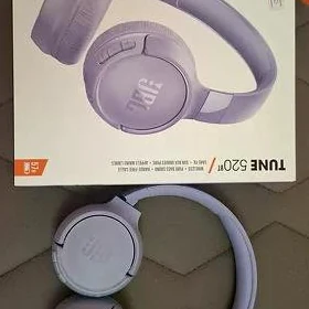 JBL nauşnik