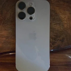 iphone 16 pro gold