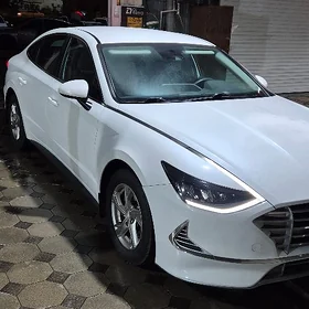 Hyundai Sonata 2022