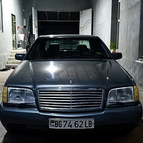 Mercedes-Benz 500-Class 1993