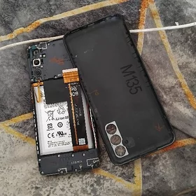samsung M13