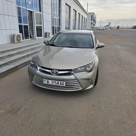 Toyota Camry 2016