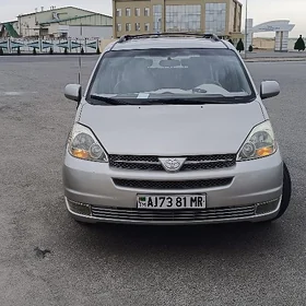 Toyota Sienna 2005