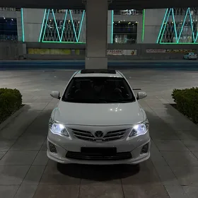 Toyota Corolla 2013