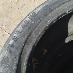 Teker 235/55R20