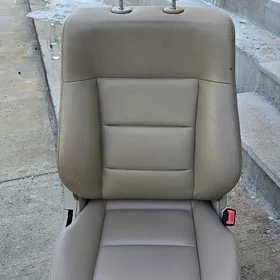мерседес w212  сидения