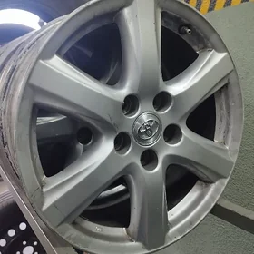 DISKA 17 LIK Rav 4 Sienna