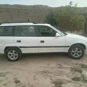 Opel Astra 1992