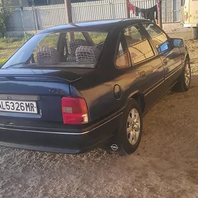 Opel Vectra 1989