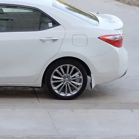 Toyota Corolla 2014