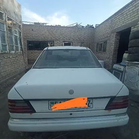 Mercedes-Benz 230E 1993
