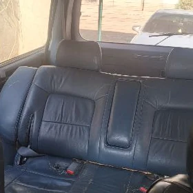 Mitsubishi Pajero 1992