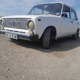 Lada 2104 1986