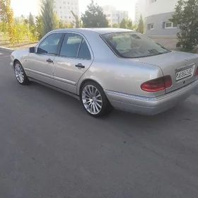 Mercedes-Benz 230E 1998