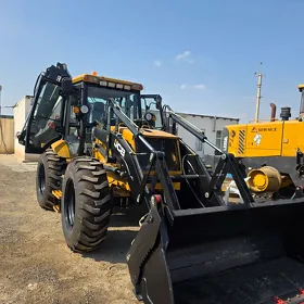 JCB 4CX ECO 2026