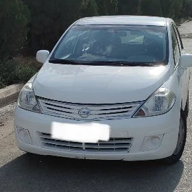 Nissan Versa 2009