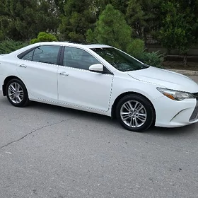 Toyota Camry 2016