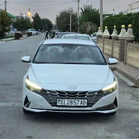 Hyundai Elantra 2021
