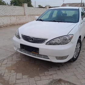 Toyota Camry 2003