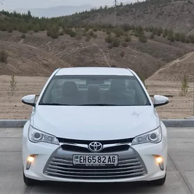 Toyota Camry 2017