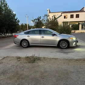 Toyota Avalon 2016