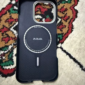 çehol pitaka iphone 16pro
