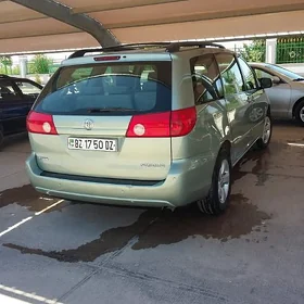 Toyota Sienna 2008