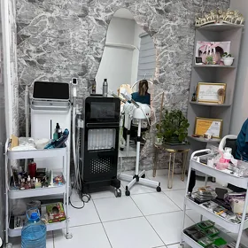 salon arenda komnat