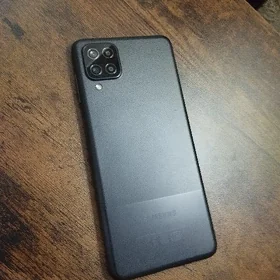 Samsung A12