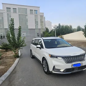 Kia Carnival 2024