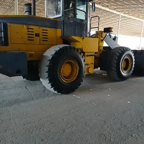 XCMG ZL50 2010