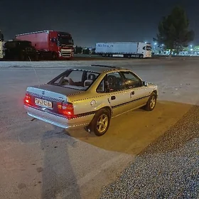Opel Vectra 1992