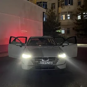 Hyundai Sonata 2022
