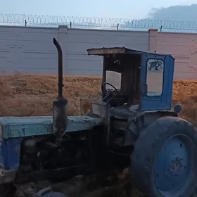 MTZ T-28 1990