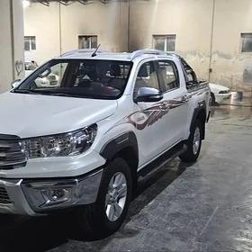 Toyota Hilux 2019