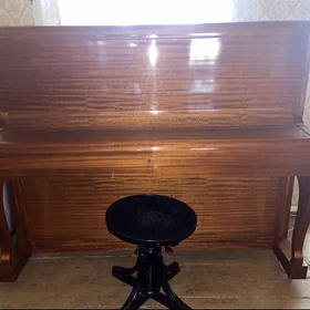 ПИАНИНО PIANINO