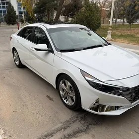 Hyundai Elantra 2021