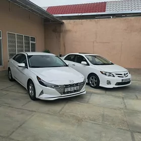 Hyundai Elantra 2021