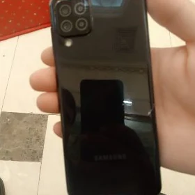 Telefon