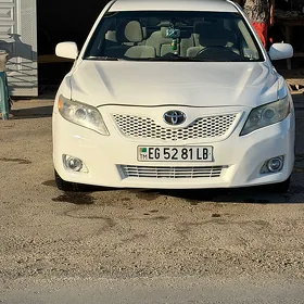 Toyota Camry 2010