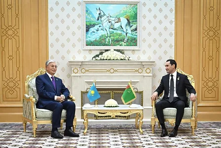 Президенты Туркменистана и Казахстана обсудили энергетические и транспортные проекты