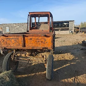 MTZ T-28 1990