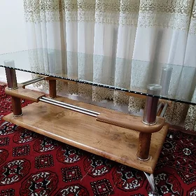 Žurnal mebel stol üsti aÿnaly