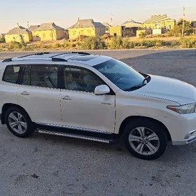 Toyota Highlander 2012
