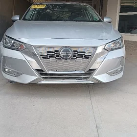 Nissan Sentra 2023