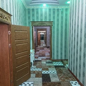 Багтияр Заман