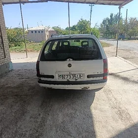 Opel Omega 1995