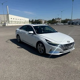 Hyundai Elantra 2021