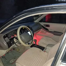 Toyota Avalon 1999