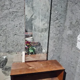 трюмо